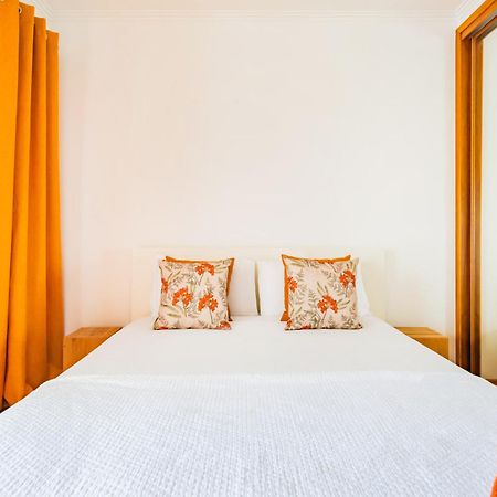 Santo Amaro Beach Family Stays Oeiras Exteriör bild