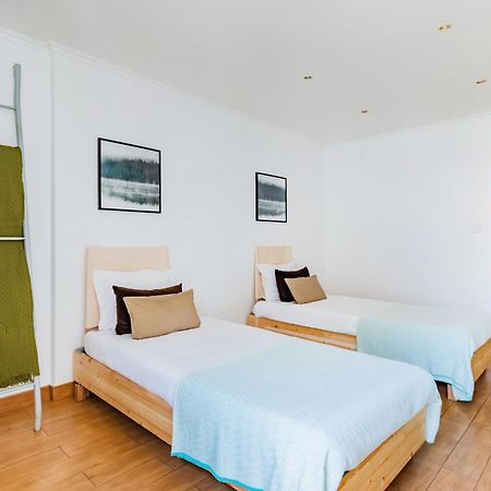 Santo Amaro Beach Family Stays Oeiras Exteriör bild
