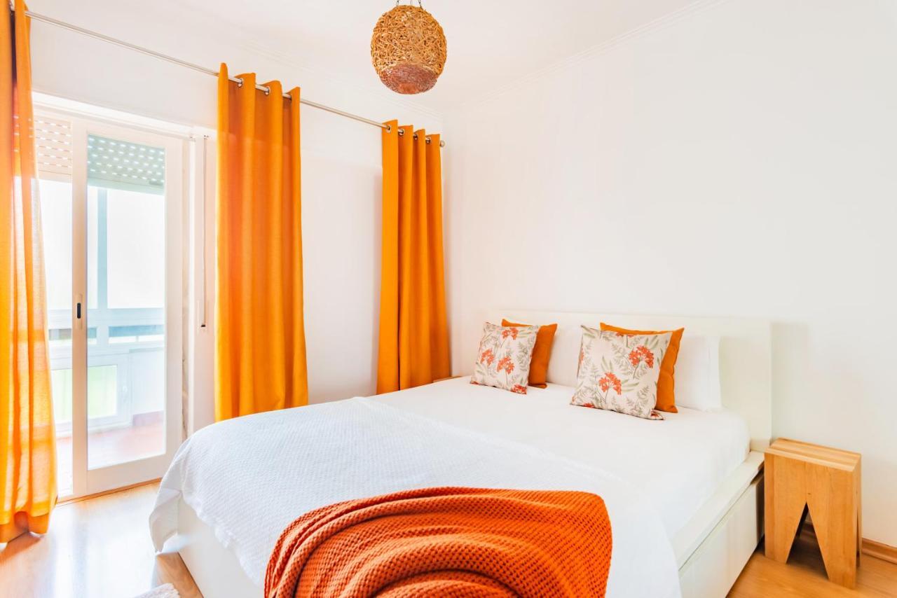 Santo Amaro Beach Family Stays Oeiras Exteriör bild